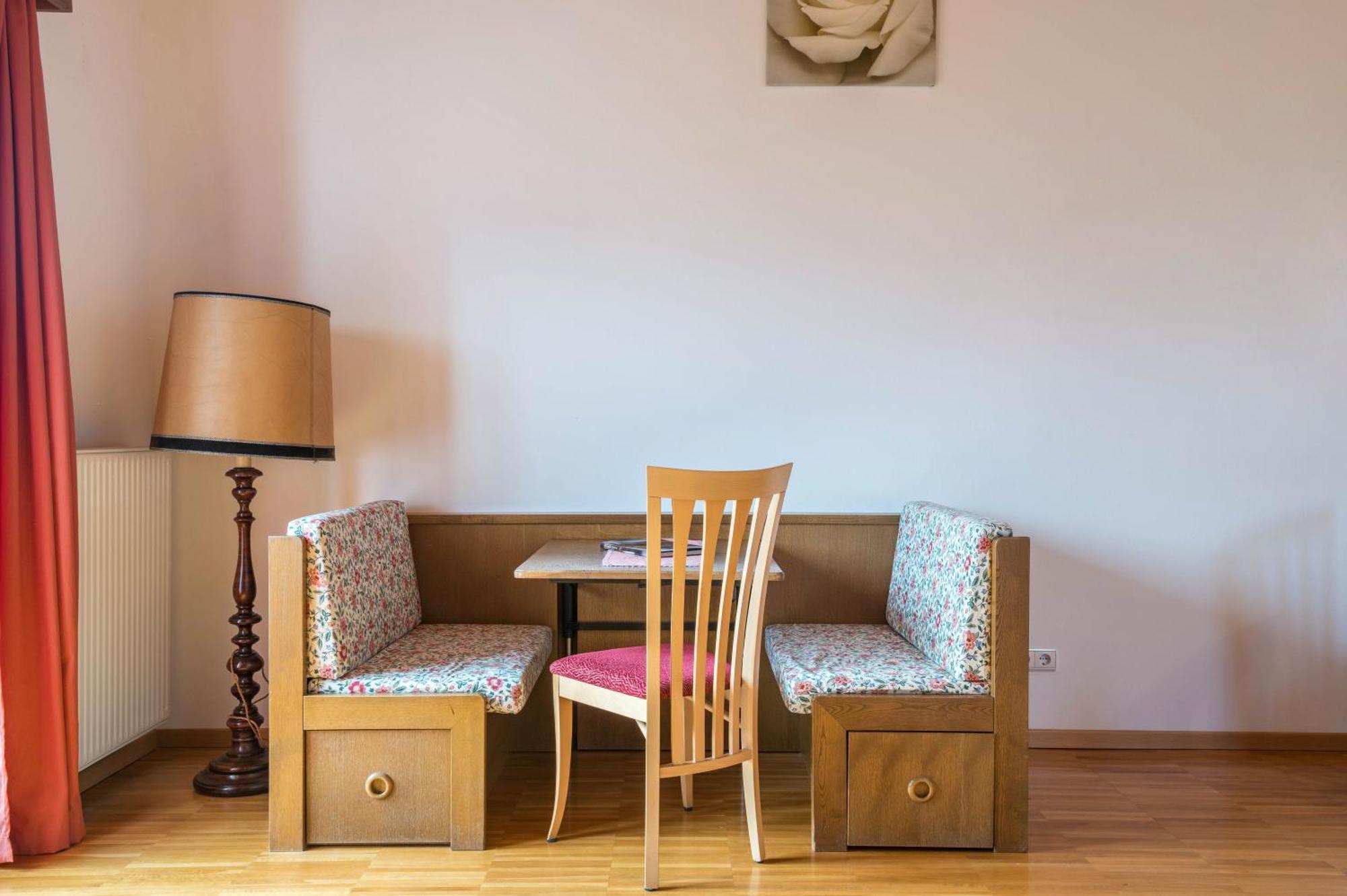 Funtnatsch Apartment Langkofel ไลออน ภายนอก รูปภาพ